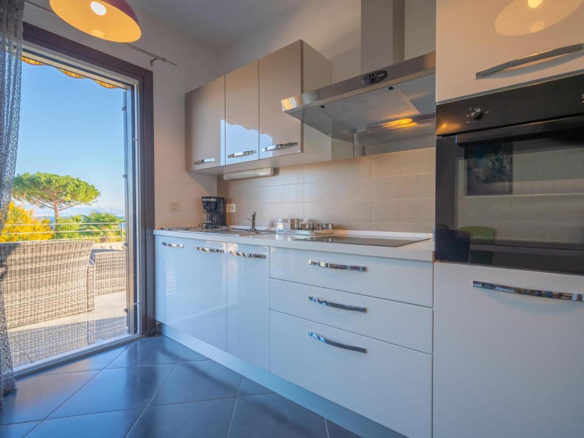 Apartment Damir By Interhome Lovran Exterior foto